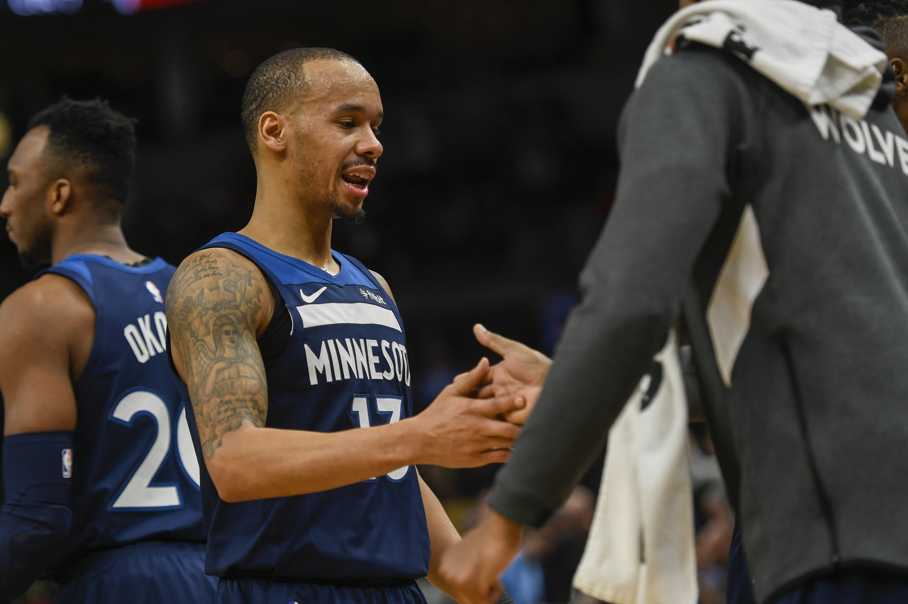 防守端不断 防守端不断